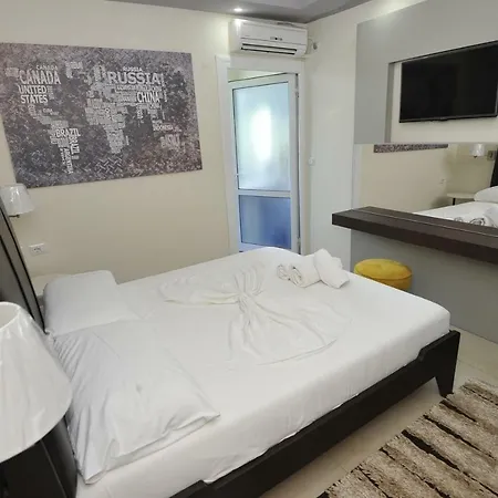 Pilo Lala Konjat Bed & Breakfast 2*